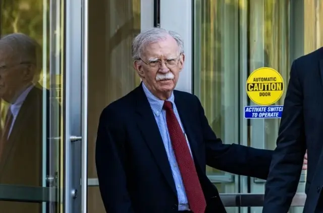 John Bolton pledează vinovat pentru reținere de documente clasificate, riscă 5 ani de închisoare