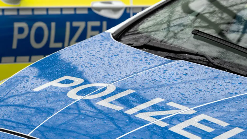 68-Jähriger fährt mit Alkohol und Waffenarsenal auf Motorrad
