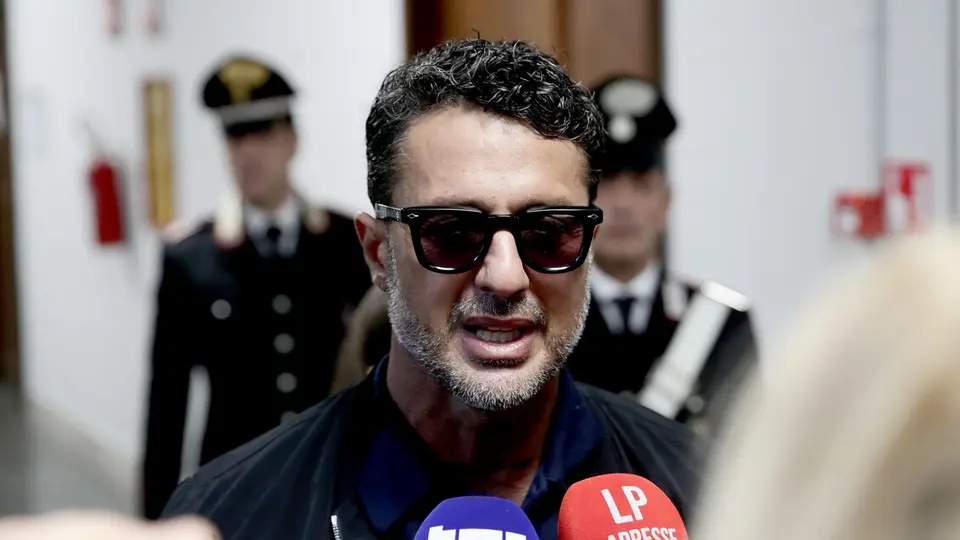 Fabrizio Corona moves towards plea deal on bankruptcy: 40,000 euros paid to the treasury