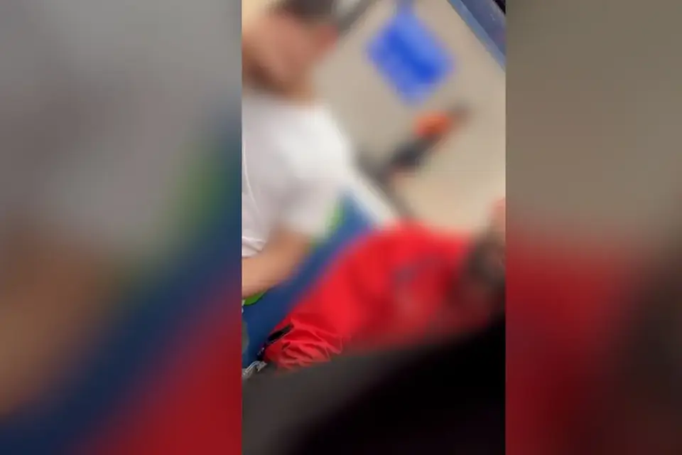 Una joven denuncia insultos antisemitas en el Metro de Madrid: "Judía de mierda, asesina, genocida"