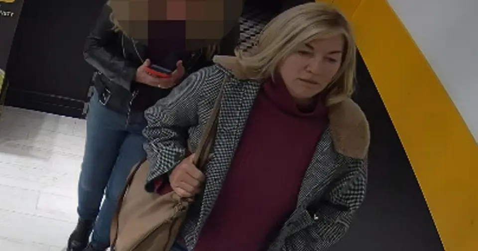 Theft of over 7,000 zlotys at exchange office on Żurawia Street – police seek blonde woman