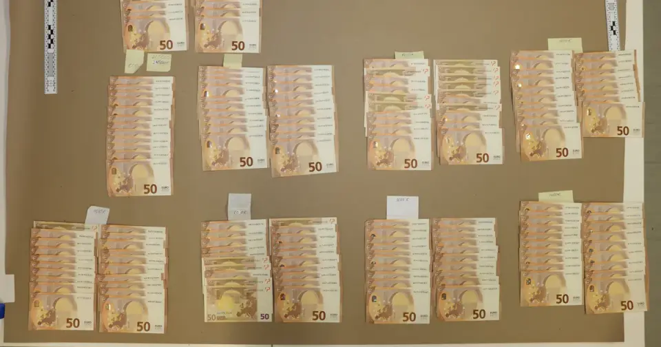 Young foreigner arrested in Ida-Virus on suspicion of courier fraud involving large sum of money