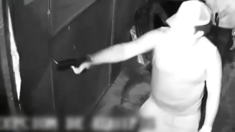 Guardia de transporte es ejecutado en Lima por pistoleros que vuelven para atacar a testigo