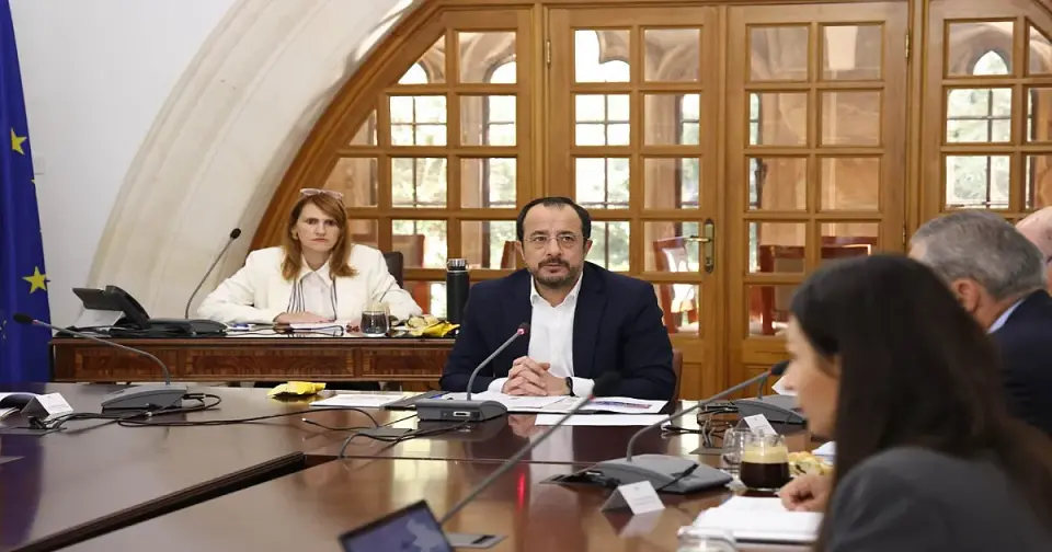 Five investigators take on "State-Mafia" case