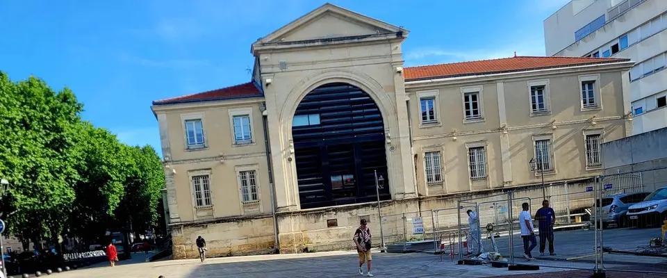 Un jeune dealer condamné à un an de bracelet électronique à Alès