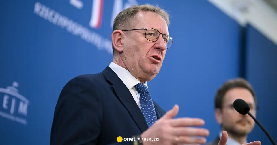 CBA secures documents concerning former PiS minister Robert Telus