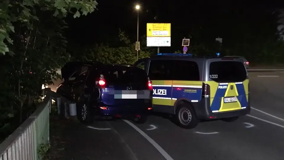 Gaggenau: Police stop fleeing vehicle with ramming manoeuvre – driver intoxicated