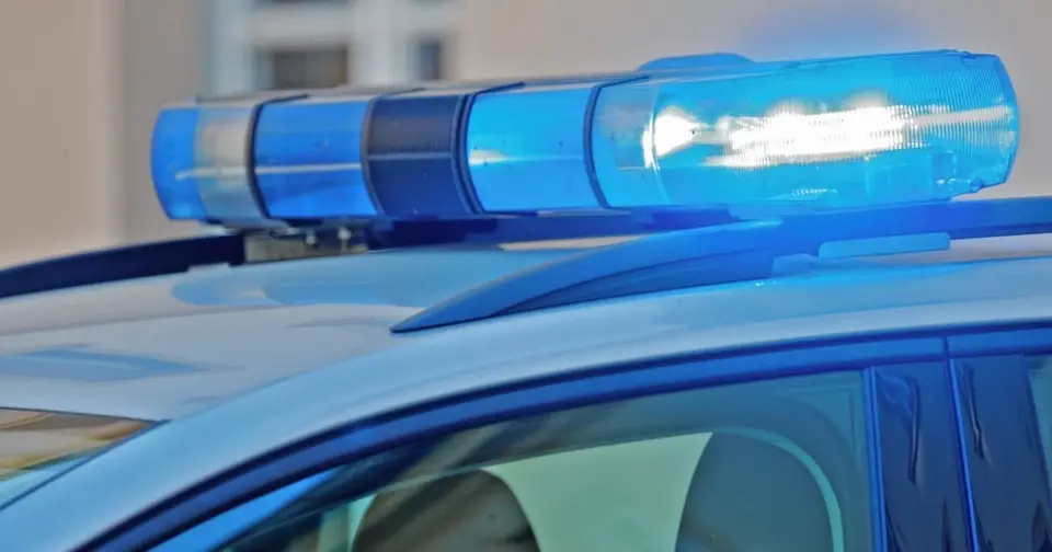Wiener Raser flüchtet mit 230 km/h auf A8 – Festnahme in Baustellenbereich