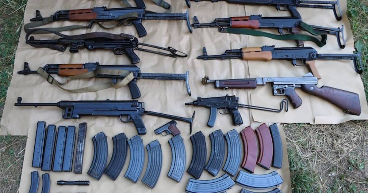 Umirovljenik (78) pritvoren zbog tajnog skladišta oružja na dvije adrese