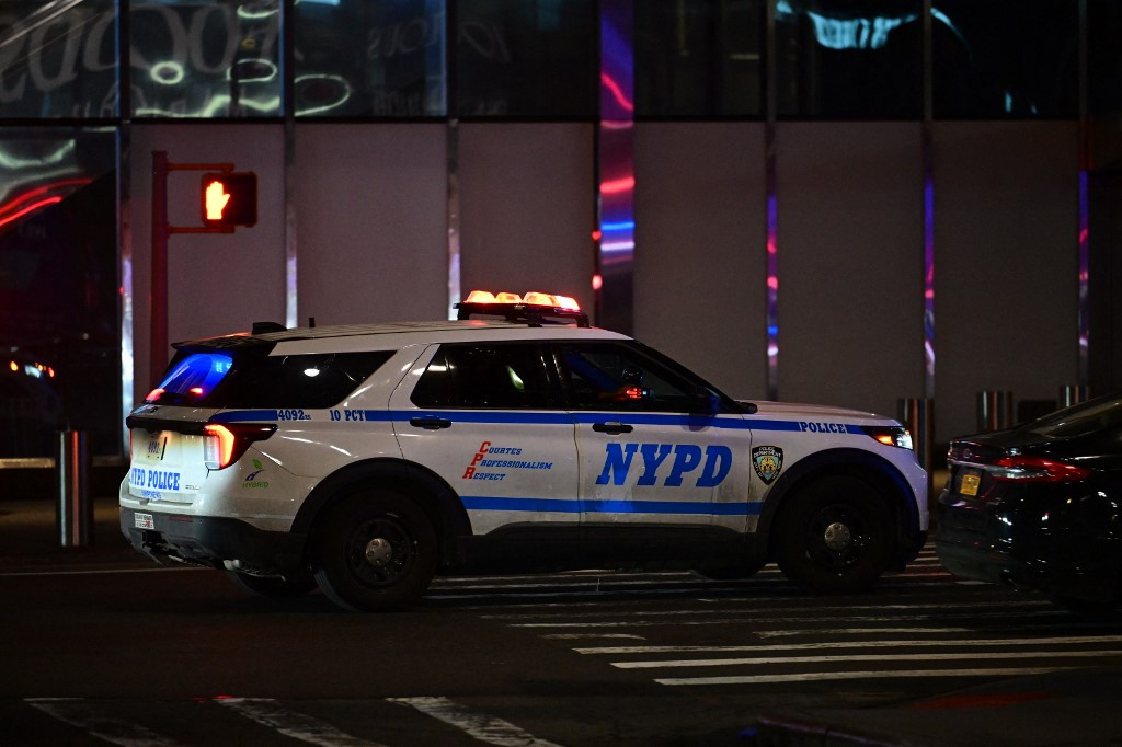 At least eight people, including four children, shot at Coney Island on Fourth of July