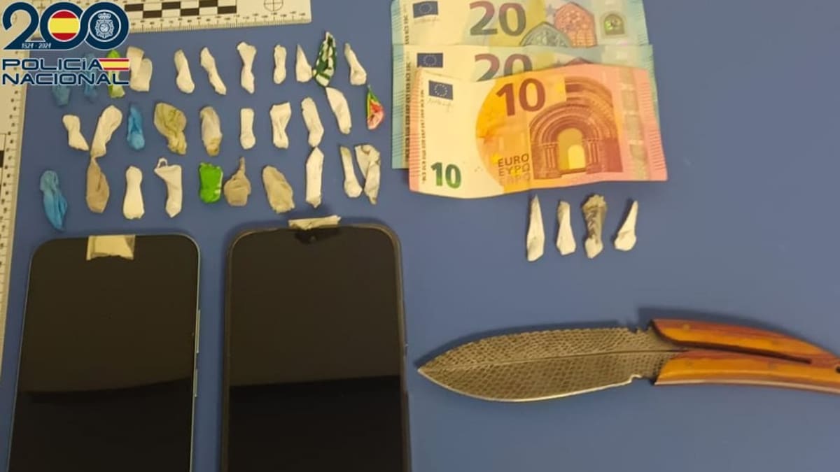 Detenido con 35 papelinas de cocaína cerca de un colegio en Pontevedra