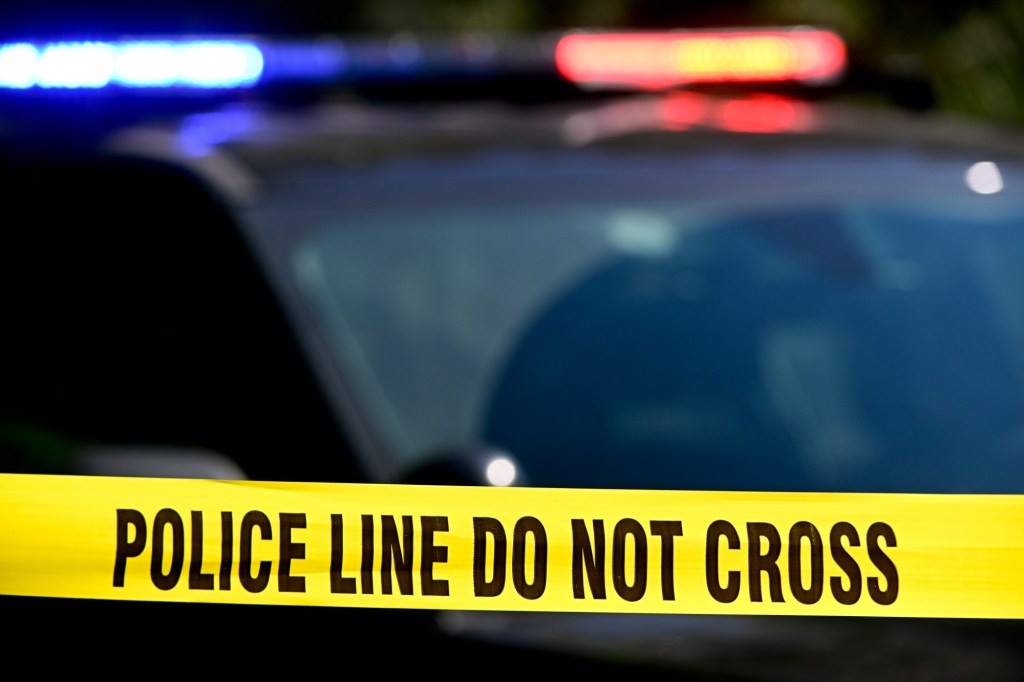 Denver Officers Fire on Man With Knife During Pursuit