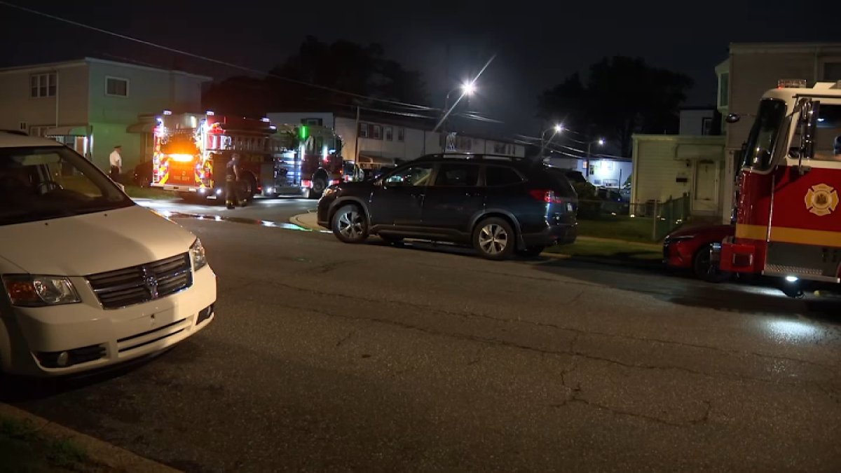 Man shoots wife in buttocks then barricades in Philadelphia home, SWAT called