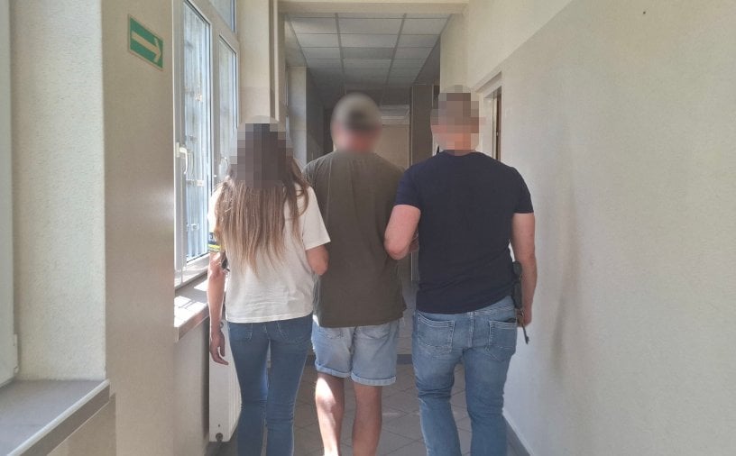 Warszawscy policjanci zatrzymali dwóch kurierów z kokainą wartą 3 mln zł