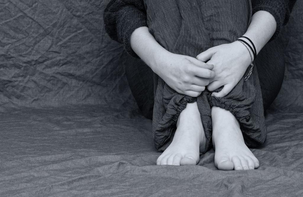 Minor de 16 ani, reținut în Buzău după ce ar fi încercat să abuzeze sexual un copil de 9 ani