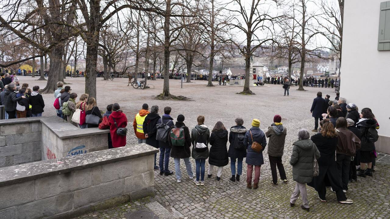 Adolescent jugé pour agression au couteau à caractère antisémite à Zurich