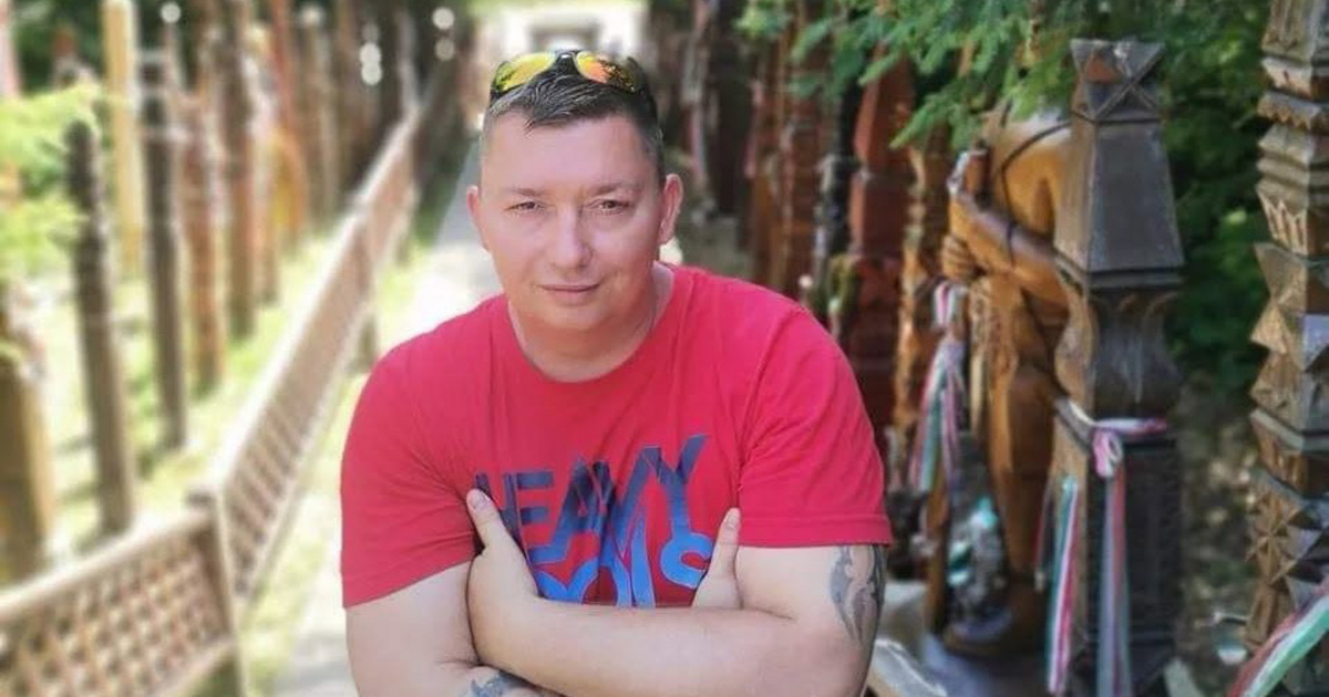 Szakács István jobboldali influenszert őrizetbe vették, a Védvonal ügyvédeket ígér