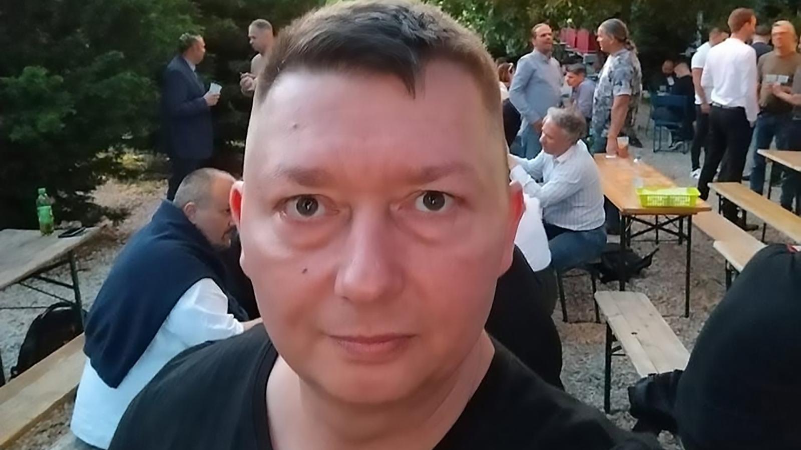 Fidesz-közeli Megafon-propagandista, Szakács István letartóztatva terrorvád miatt
