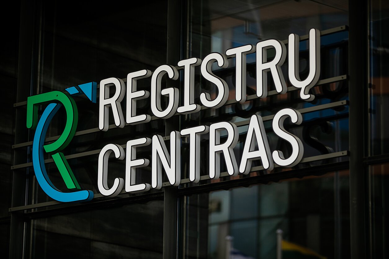 Politikai pripažino patekę tarp Registrų centro duomenų vagystės aukų
