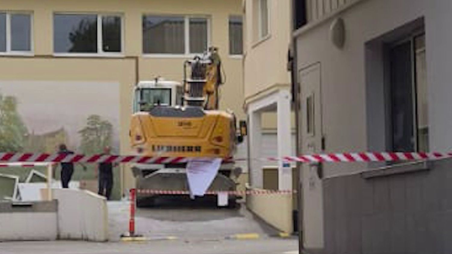 Val-d'Oise : cambrioleurs à la pelleteuse, 100 000 € de métaux précieux emportés