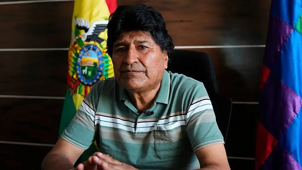 Investigan a Evo Morales y a 147 personas más por bloqueos en Bolivia