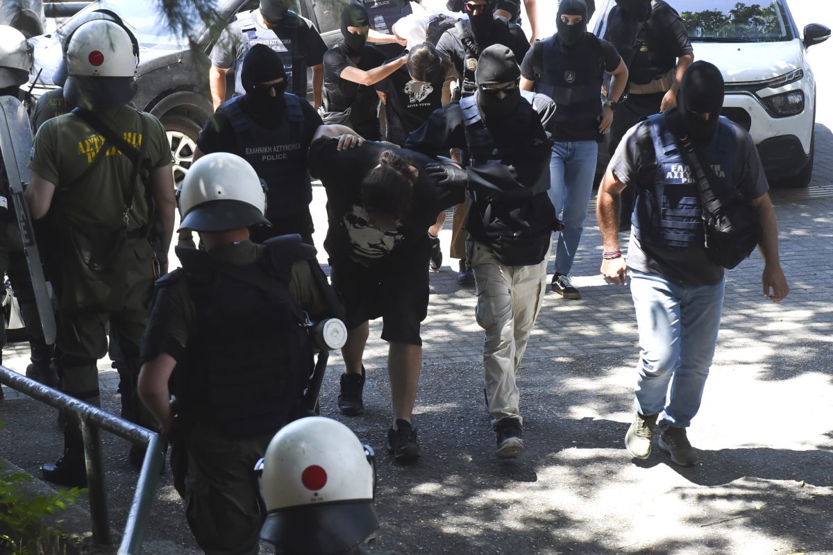 Τρεις συλληφθέντες για τη δολοφονία Νέστορα στη Θεσσαλονίκη