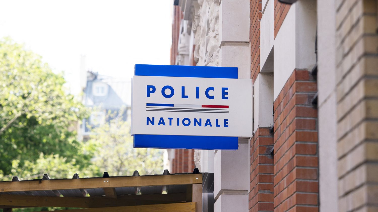 Chauffeur écroué après la mort d'une jeune fille lors de célébrations dans le Nord