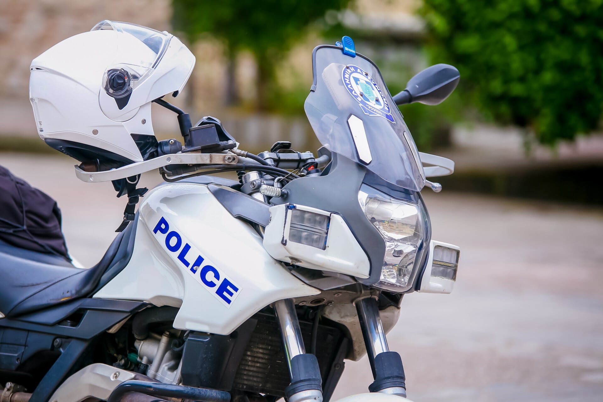 Σύλληψη 19χρονου για απόπειρα βιασμού 14χρονης σε εμπορικό κέντρο στο Μαρούσι