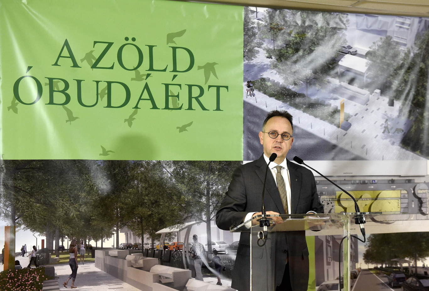 Egy hónapig tovább maradnak előzetesben az NKA-botrány gyanúsítottjai