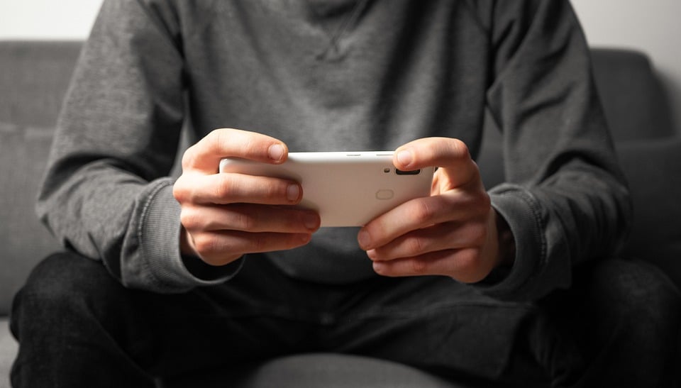 Police warn of SMS scam claiming unpaid traffic fines