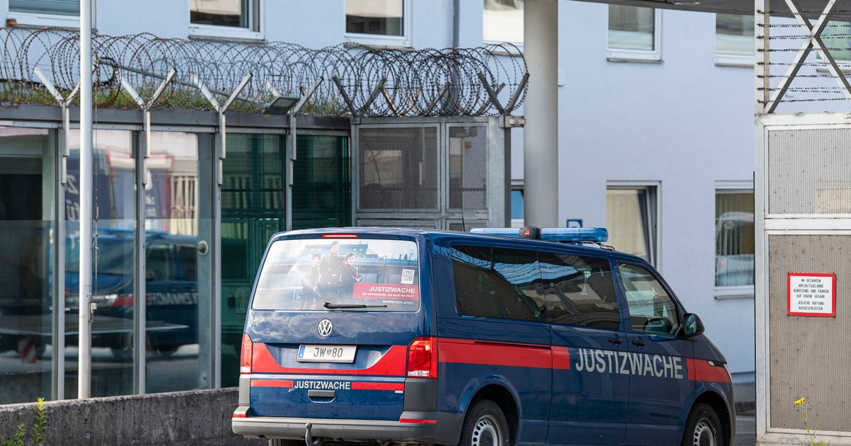 Frau in Kufstein mit Gabel attackiert – Mutmaßlicher Mordversuch