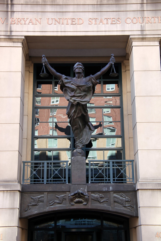 Primarul Bucureștiului, sub control judiciar într-un dosar DNA de corupție