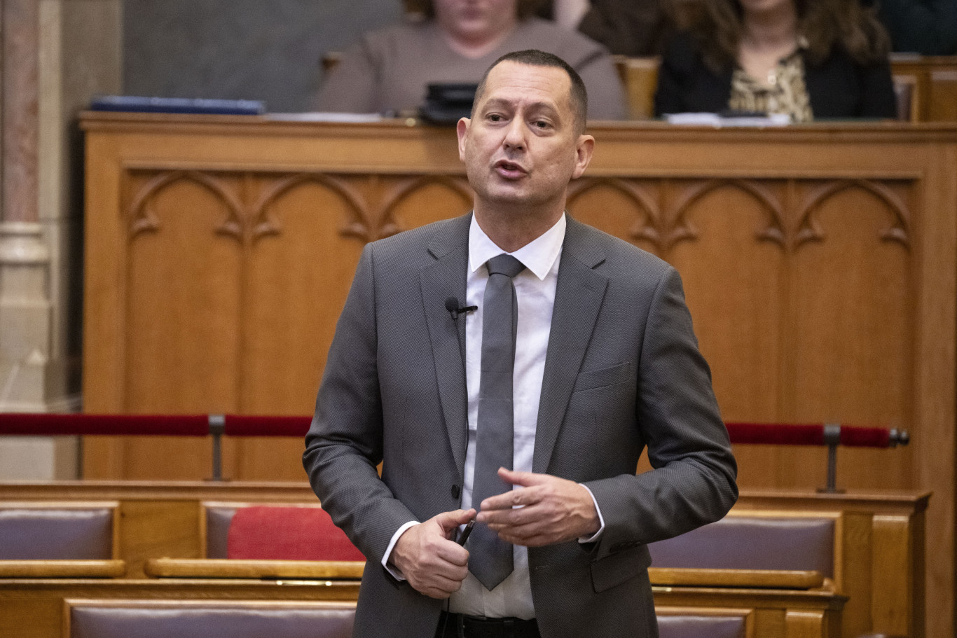 Kilenc politikus neve az óbudai korrupciós ügyben – KNYF részletes vádat közölt