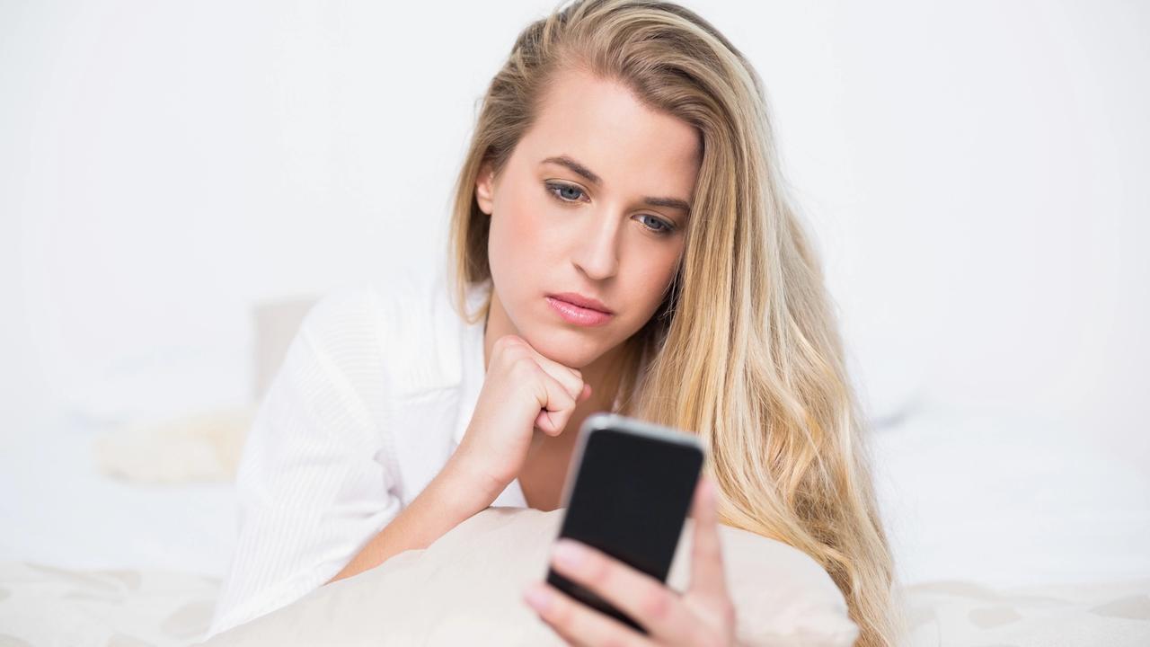 Podvodné SMS vydávajúce sa za dopravnú políciu sa šíria po Slovensku