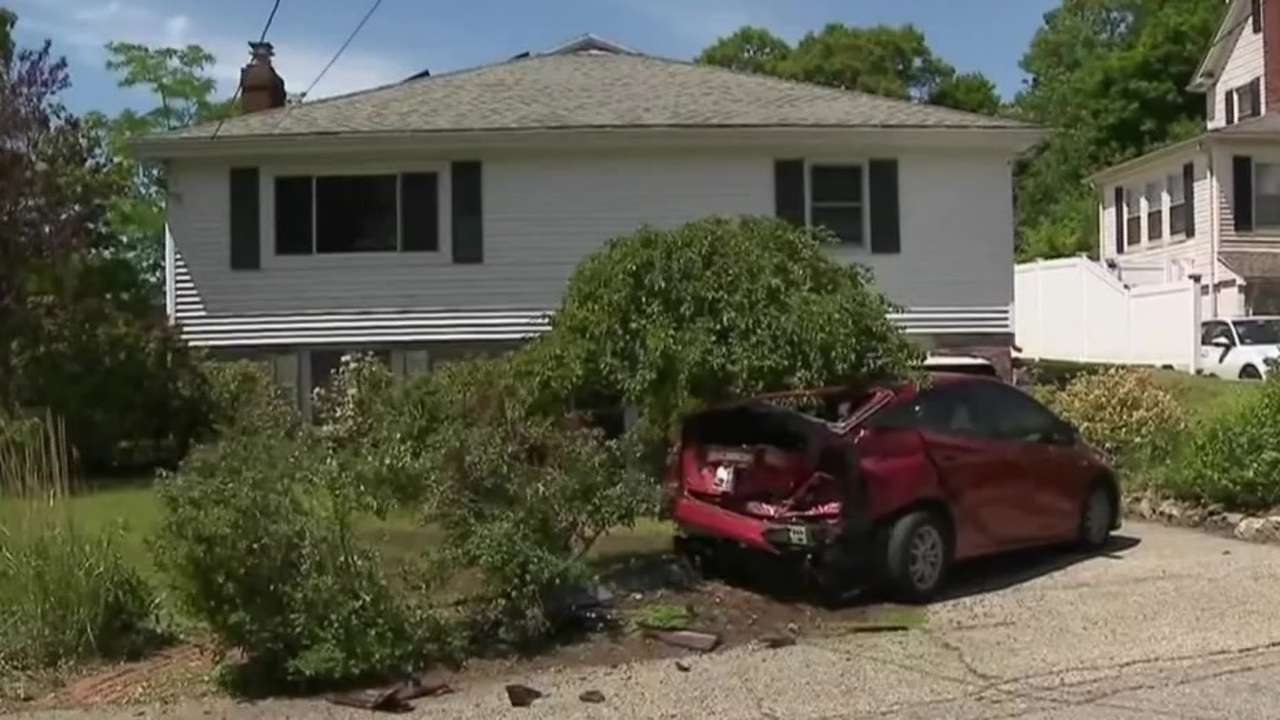 Five teens arrested after police chase and crash in Malden, officer opens fire