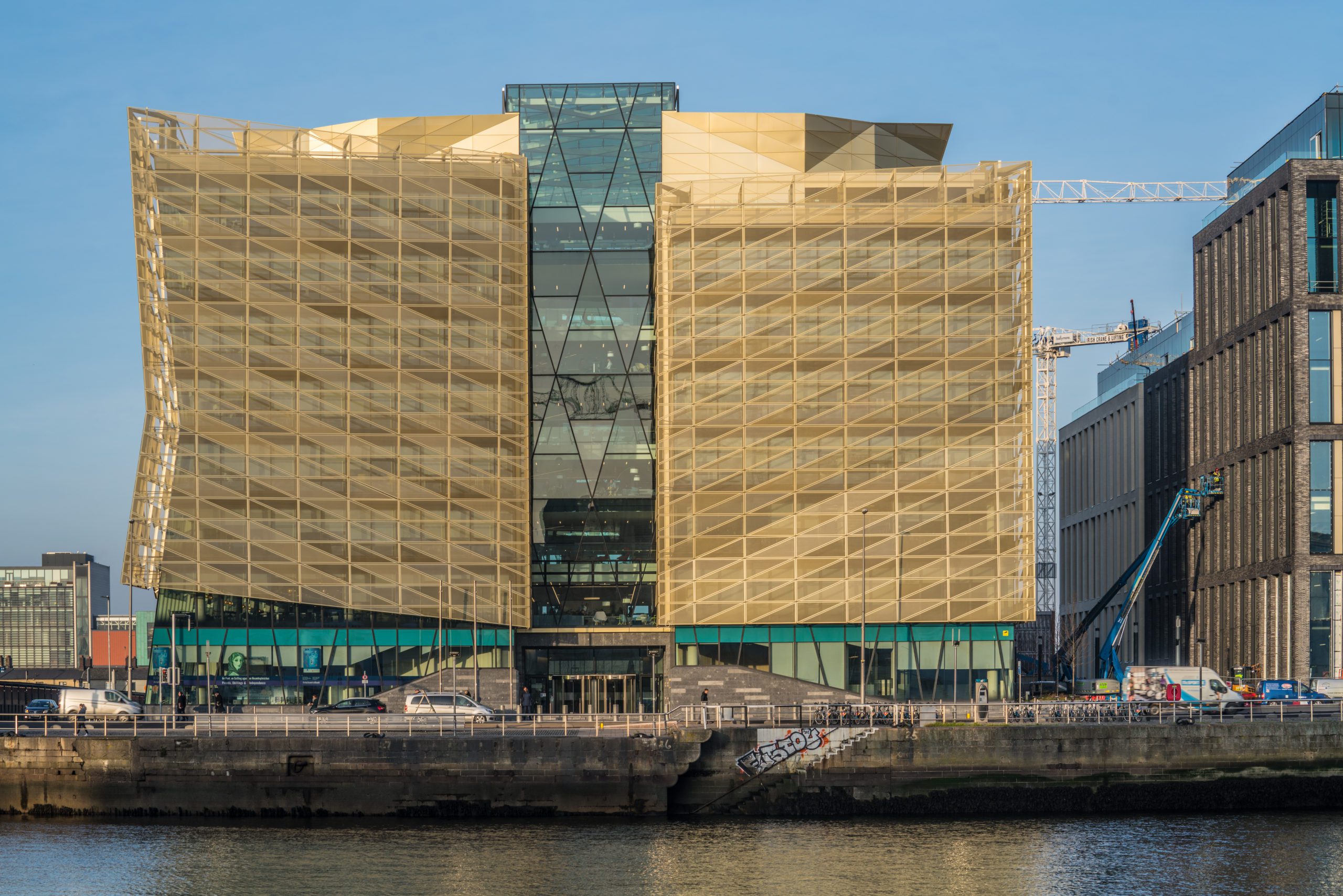 Scammers sell false hope to earlier fraud victims, warns Irish regulator