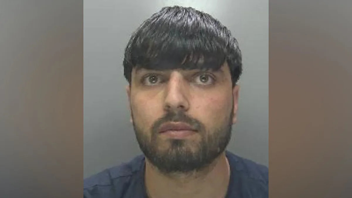 Disqualified driver jailed 20 months for ramming police car in Peterborough