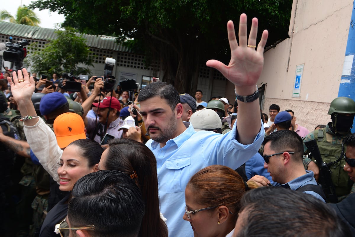 Alcalde de Guayaquil, Aquiles Álvarez, detenido por lavado de activos y fraude tributario
