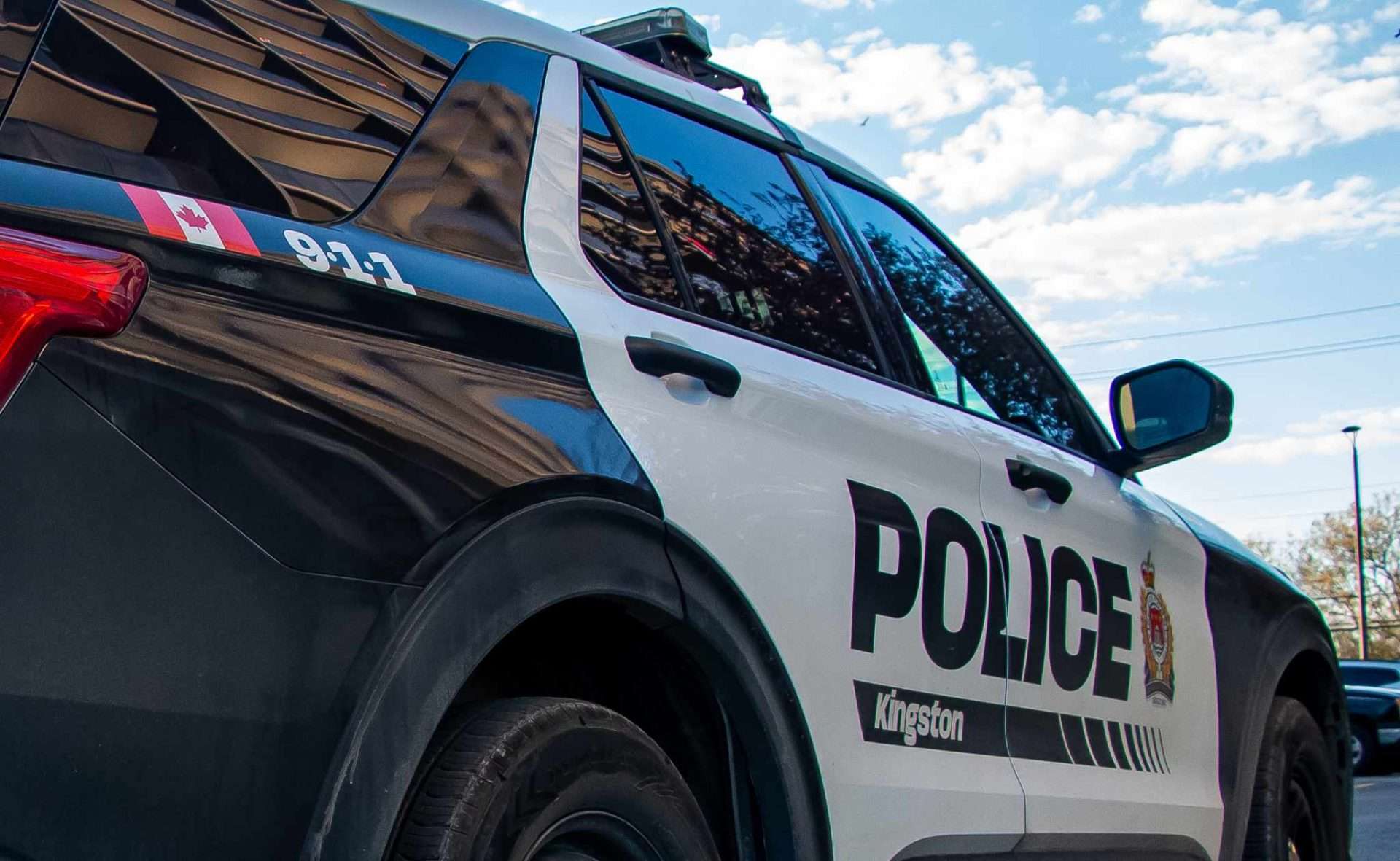 18-year-old Kingston man arrested minutes after downtown robbery and assault