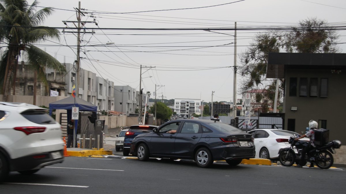 Un muerto y un herido en balacera dentro de urbanización Puerto Azul, Guayaquil