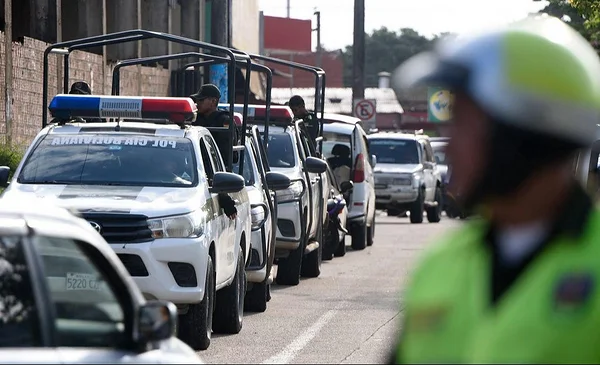 Crimen organizado infiltra alcaldías y juzgados en Bolivia, advierte experto en Santa Cruz