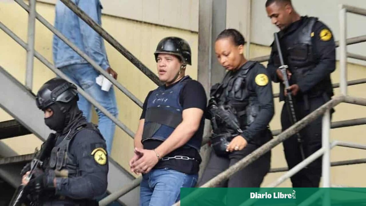 Policía busca a "Mantequilla" por tentativa de homicidio y estafa en Monte Plata