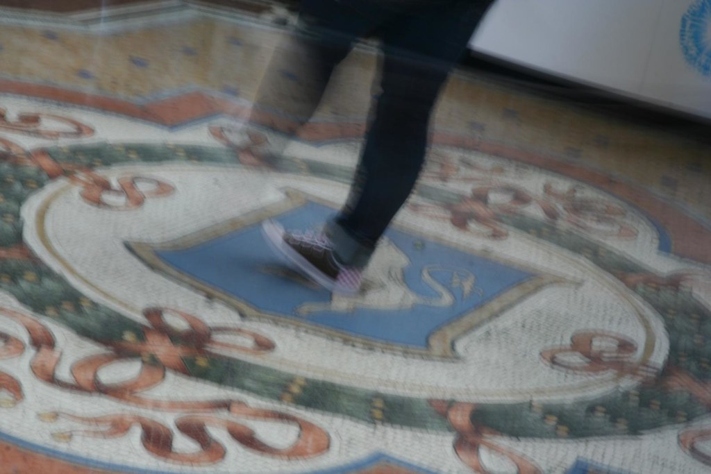 Roma, colpo ai truffatori del centro storico: arresti, denunce e un espulso