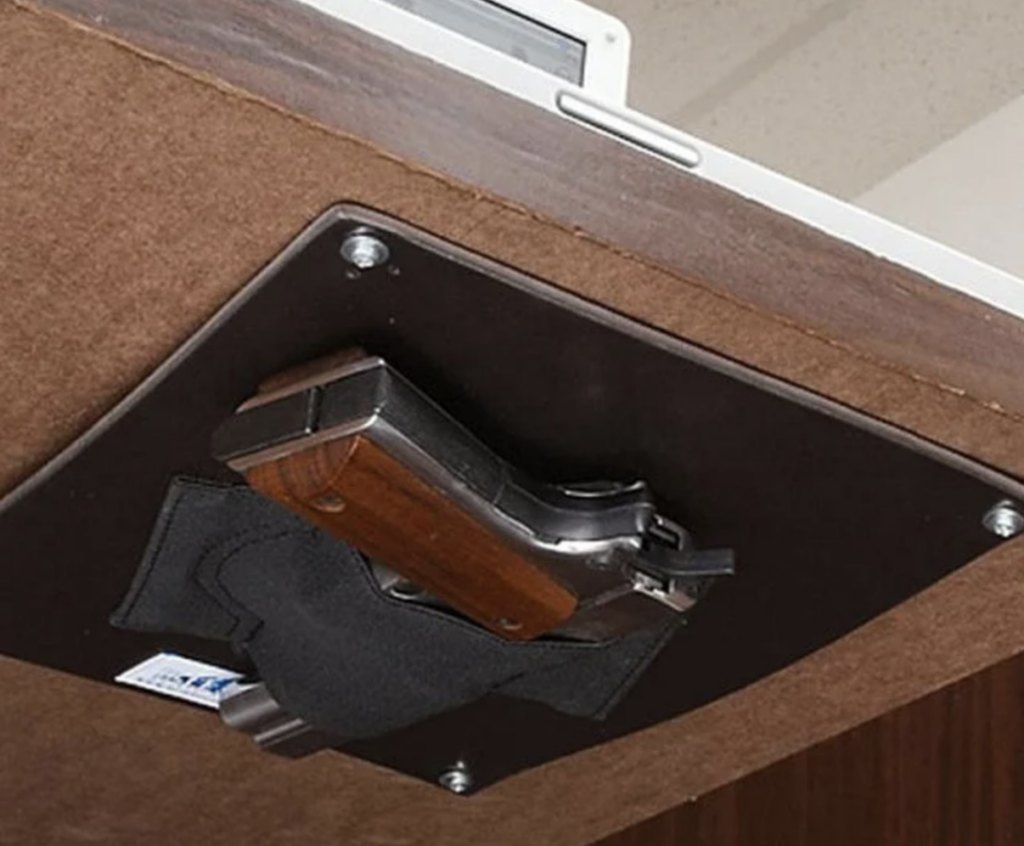 Armed business owners debated in BVI amid surge of daylight robberies in Road Town