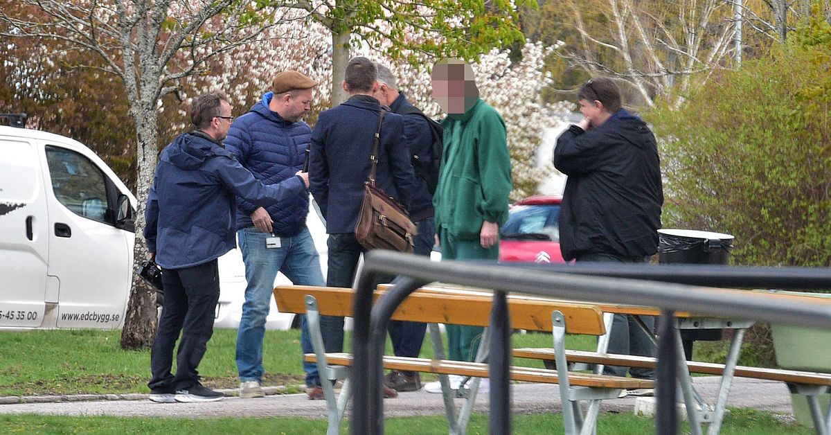 Mordmisstänkt i Nyköping vallades på brottsplatsen – kniv funnen som bevis