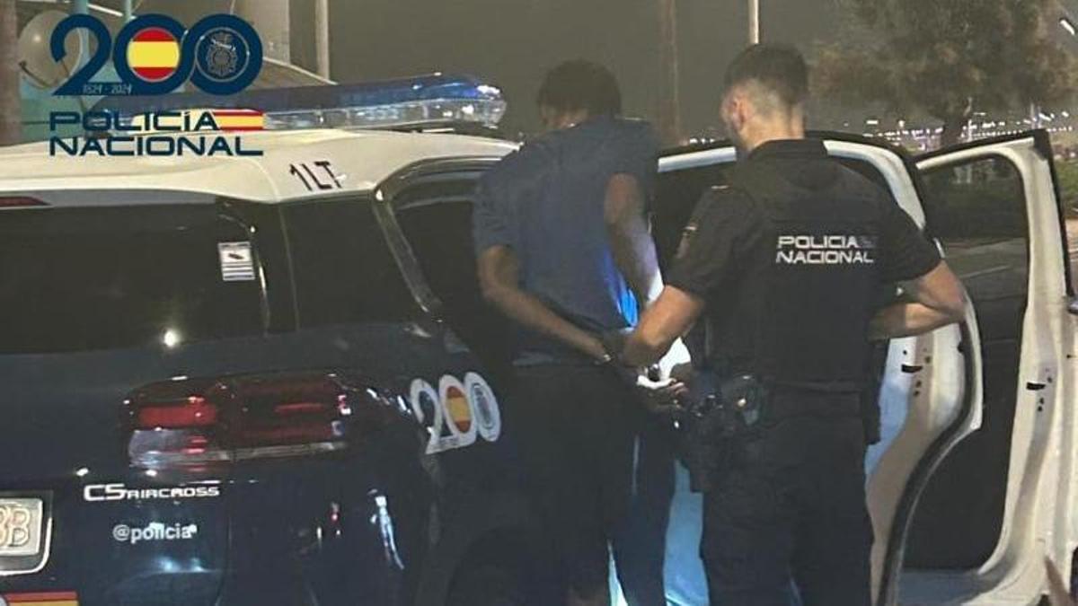 Detenido en Playa de Palma por cuatro atracos violentos a turistas con armas
