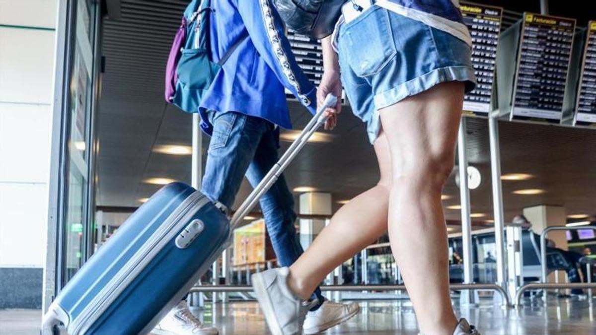 Detenido en El Prat con 31 kilos de cocaína ocultos en dos maletas