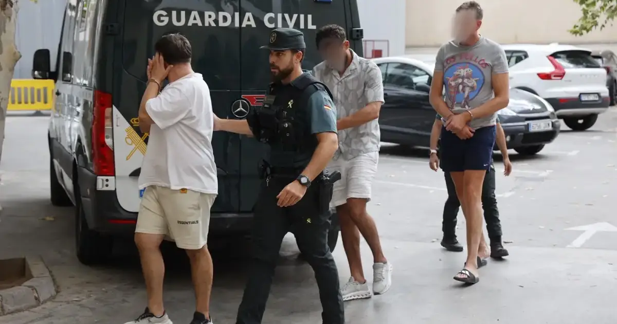 Cinco detenidos en Mallorca por robo de relojes de lujo a turistas en Calvià
