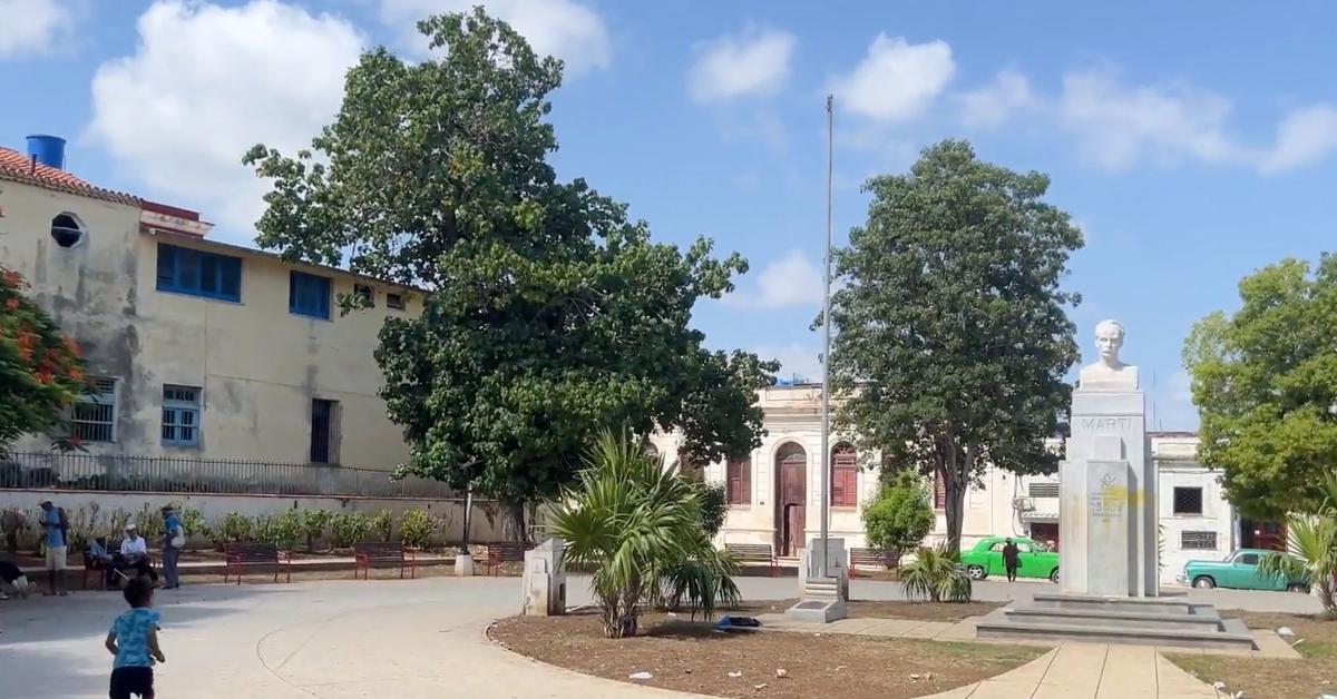 Policía investiga destrucción de busto de Martí en Valle Grande, La Habana