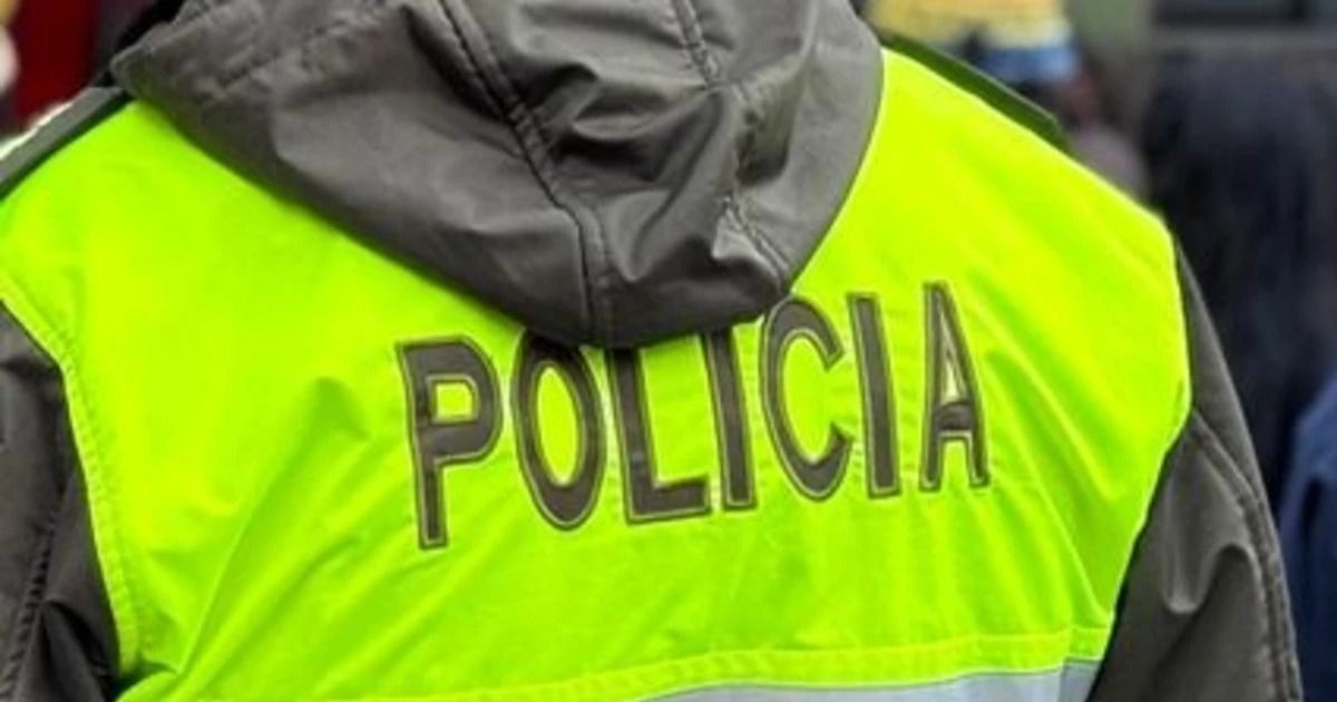 Agente policial vinculado al crimen de Mauricio Aramayo recibe arresto domiciliario